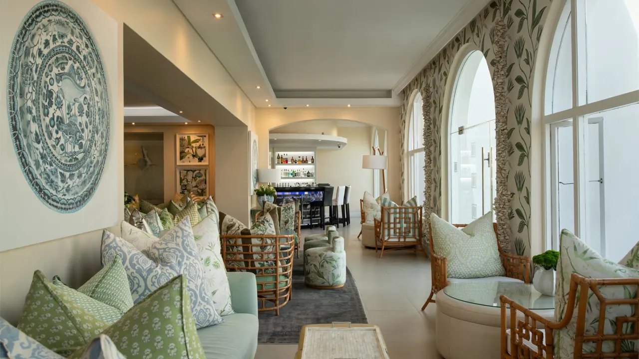 Marine Hotel, Hermanus, lounge