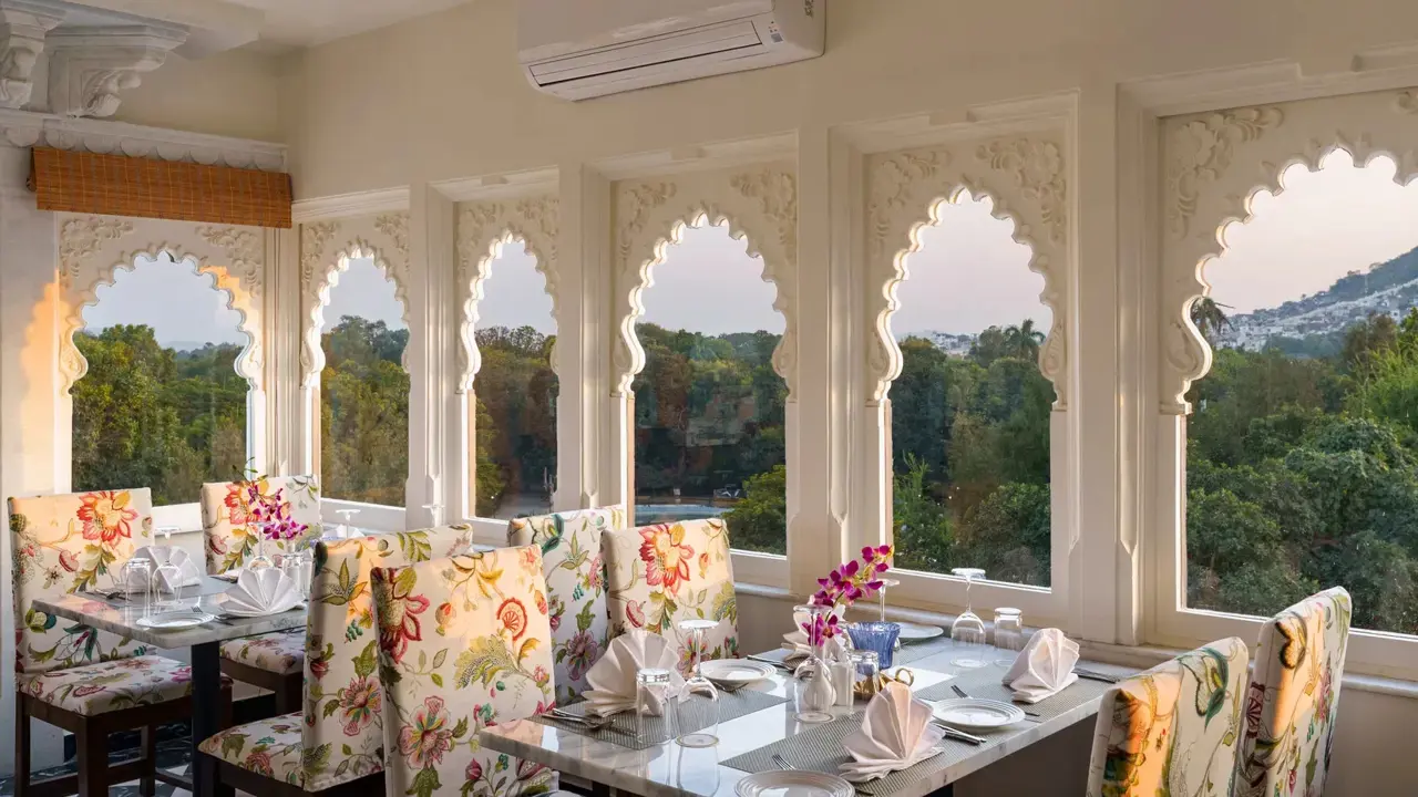 Chunda Haveli, Udaipur, dining view