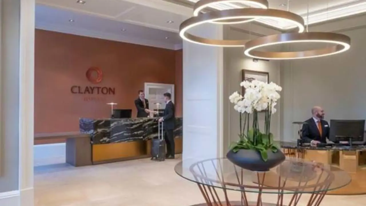 Clayton Hotel Glasgow 6