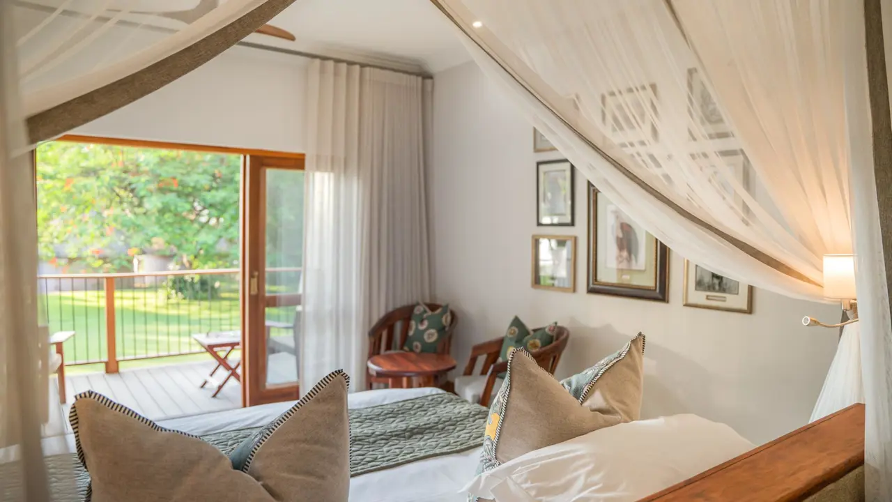 Chobe Safari Lodge, luxury safari room