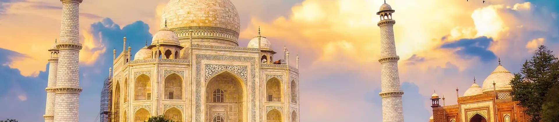 Image of Taj Mahal in the Sunset