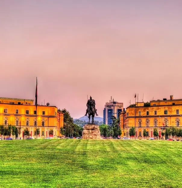 Skanderbeg Square, Tirana