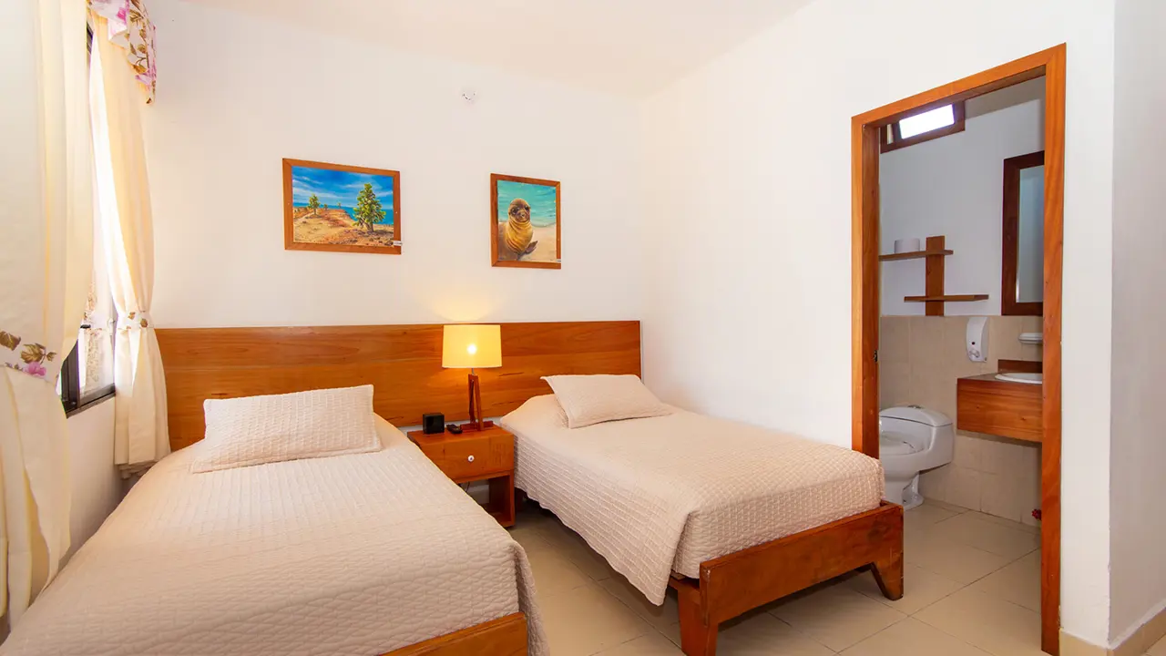 Hotel Fiesta, Santa Cruz, bedroom