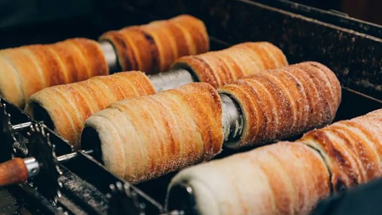 Traditional Christmas trdelník dessert, Prague