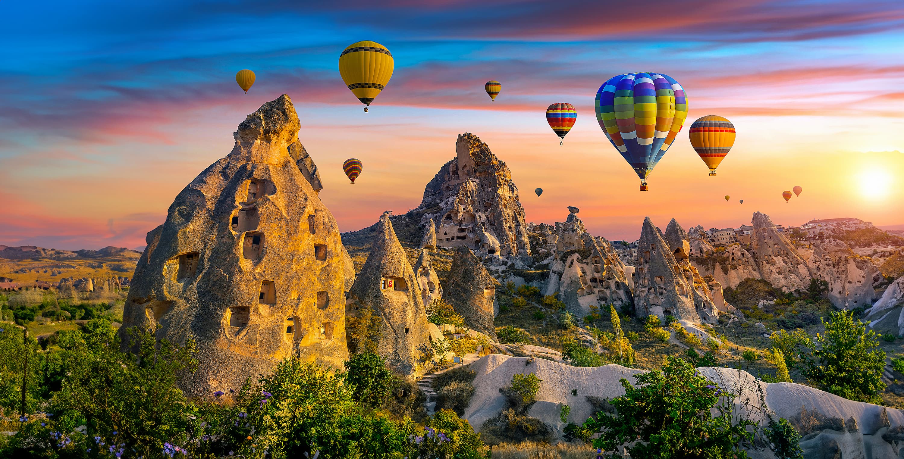 Adobestock 382153465 Cappadocia, Turkey (1)