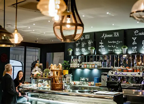 Pomme D'or Hotel Cafe Bar