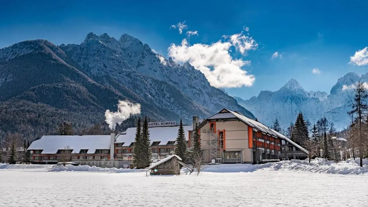 Hotel Kompas, Kranjska Gora Exterior