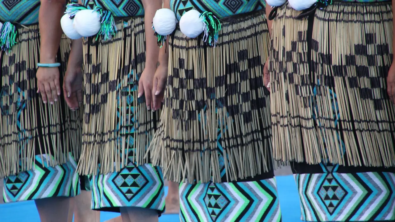 Maori dancers