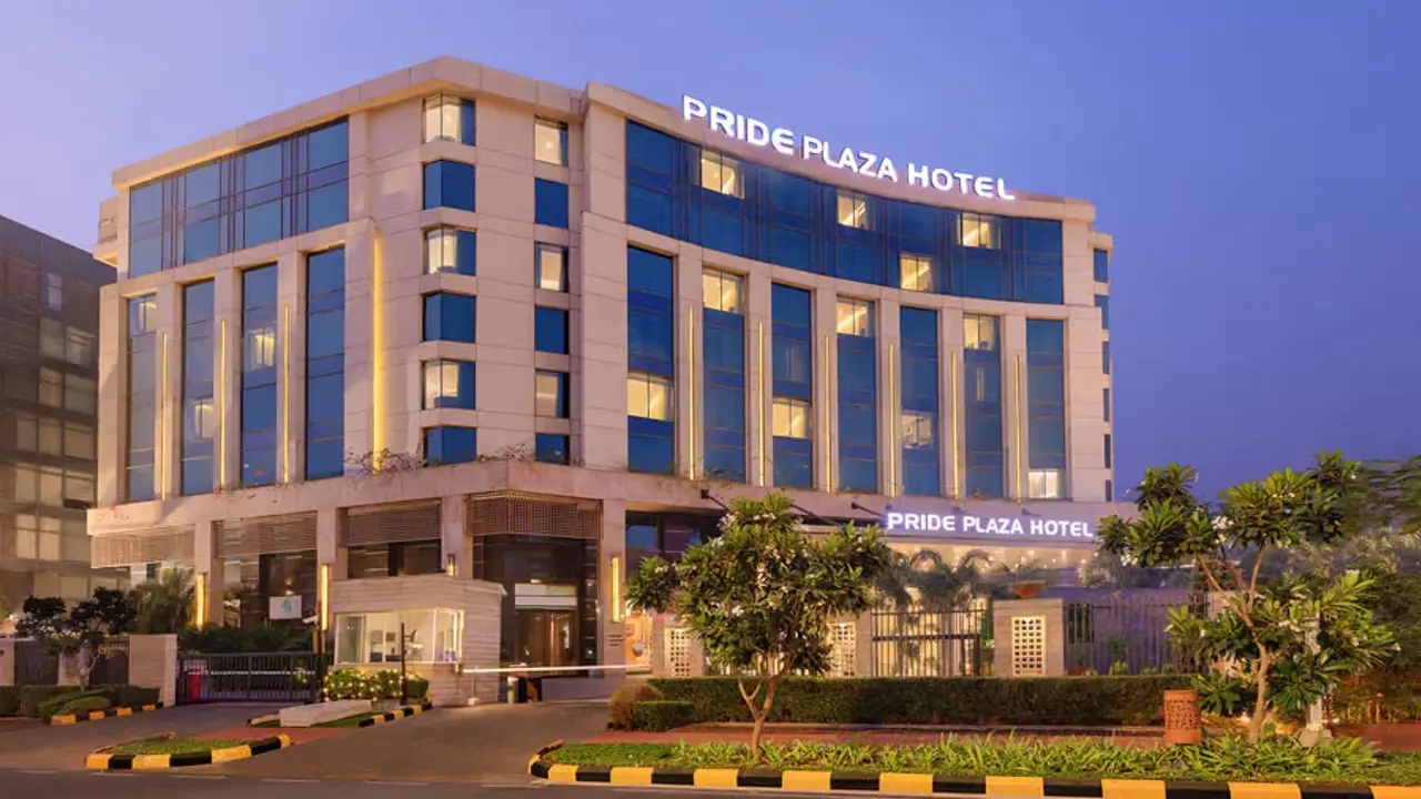 Pride Plaza Hotel Aerocity, Delhi, exterior