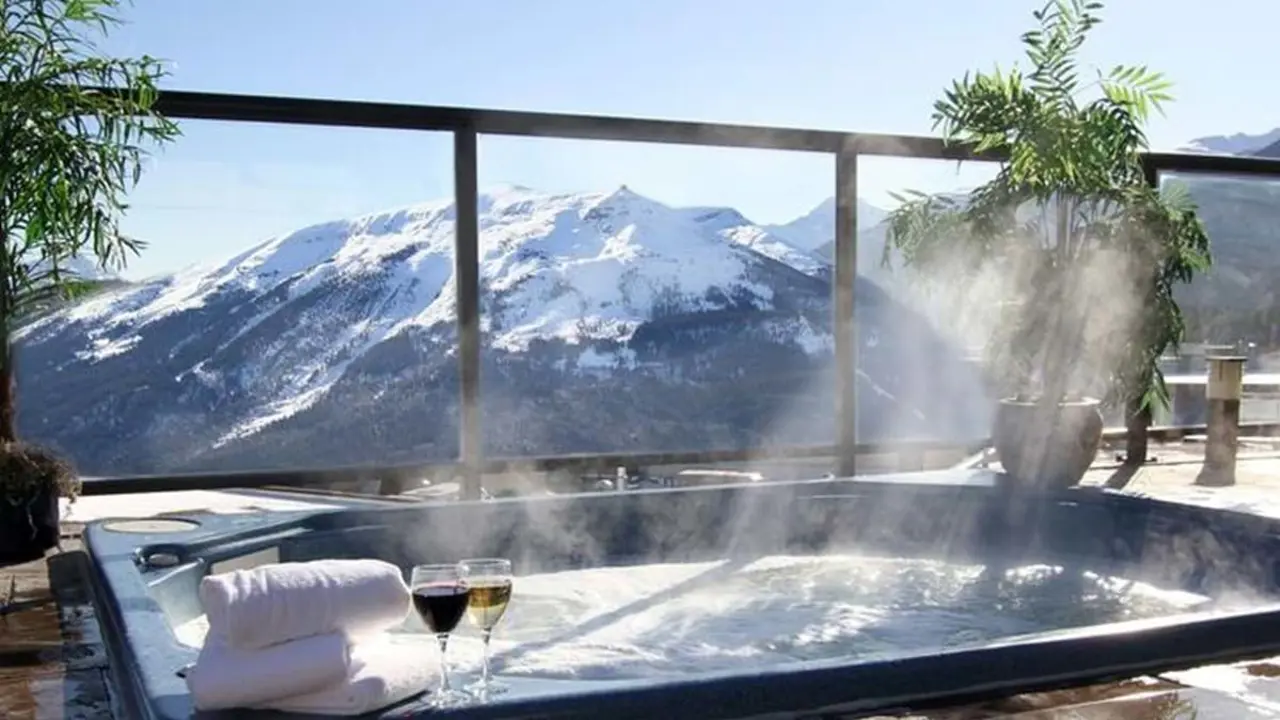 Whistlers Inn Jasper 2